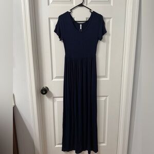 Elegant Navy Blue Maxi Dress